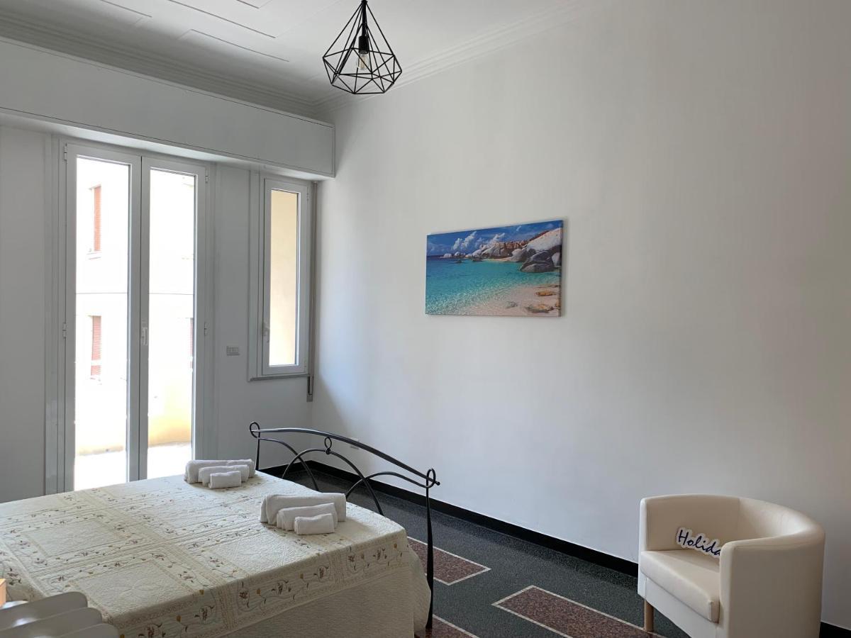 House Acciuga Innamorata By Holiday World Chiavari Bagian luar foto